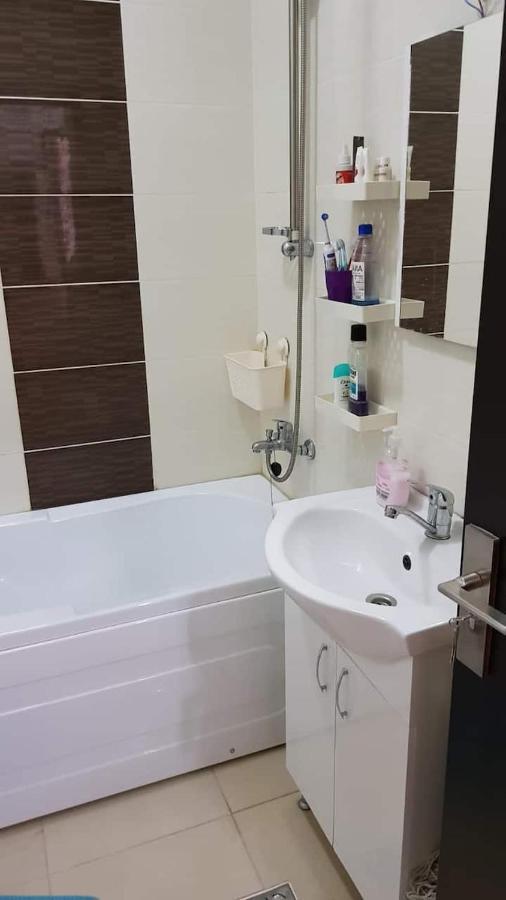 Cozy Apartment Bucharest Roşu Eksteriør bilde
